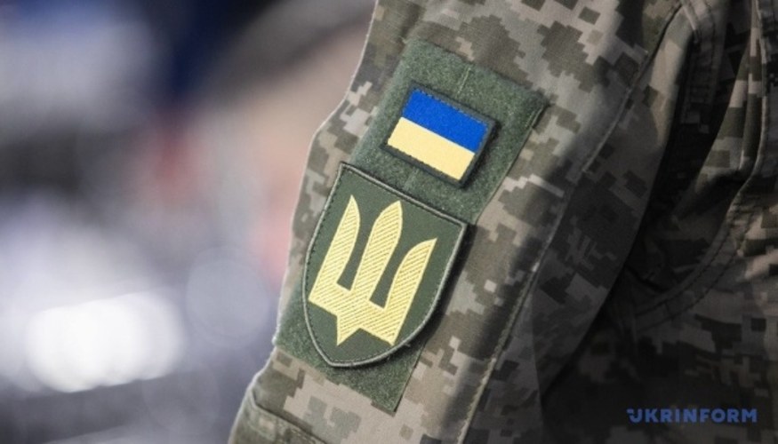 Іноземні військові та процес оформлення документів у міграційних підрозділах (фото Getty Images)